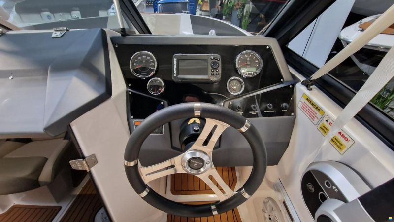 Ventura V195