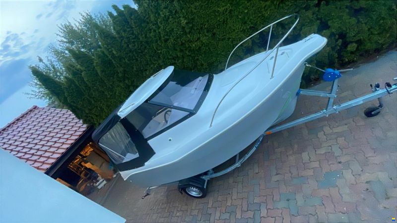 Quercus 480 Pilothouse