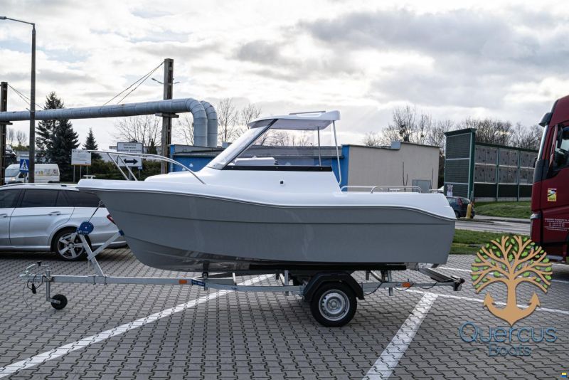 Quercus 480 Pilothouse