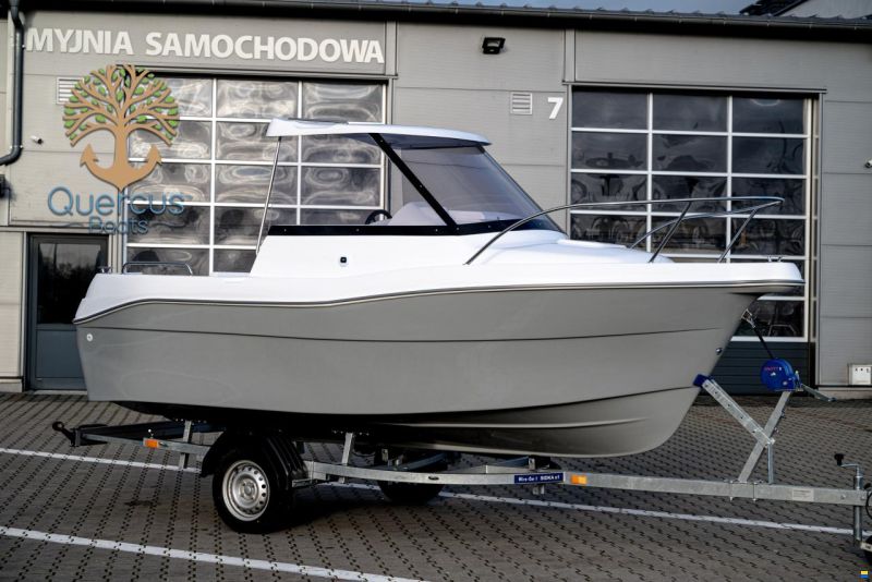 Quercus 480 Pilothouse