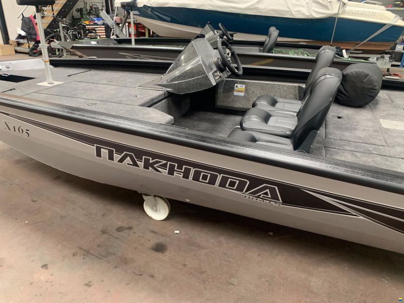 Nakhoda X165