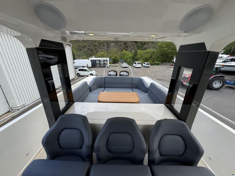 Nimbus T11