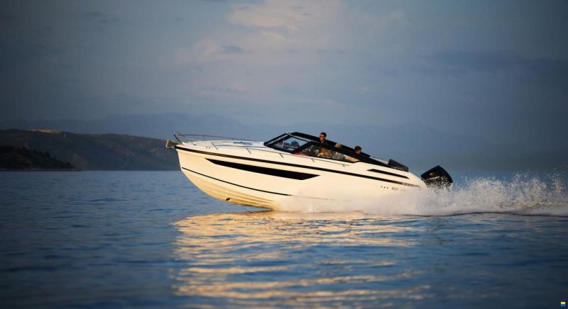 Parker Poland 800 Cruiser