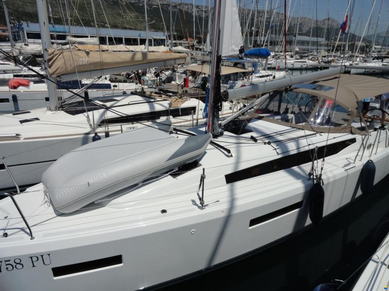 Jeanneau Sun Odyssey 380