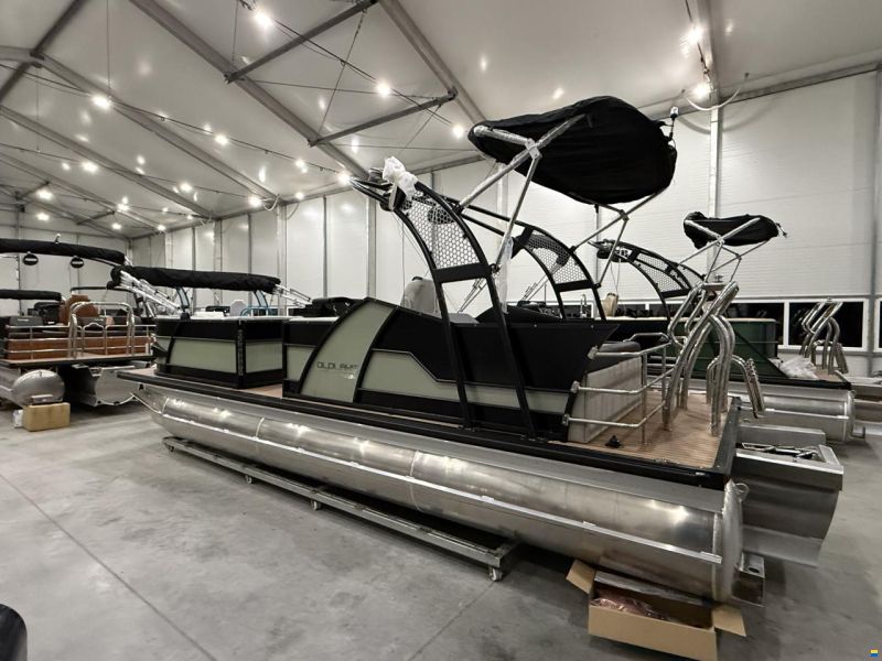 Old Lake Marine LS23 Pontoon Tritoon  Mercury F150 and t