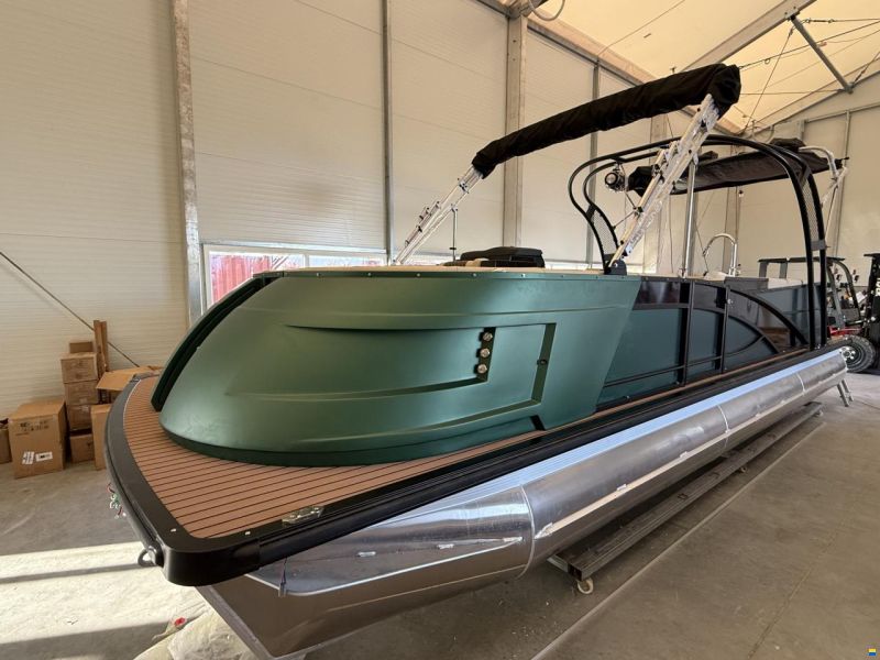 Old Lake Marine ST25 Pontoon Tritoon Mercury F150 and t