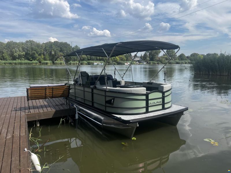 Old Lake Marine P19 Pontoon ponton with Mercury F40 and