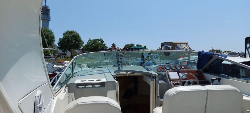 Bayliner 305