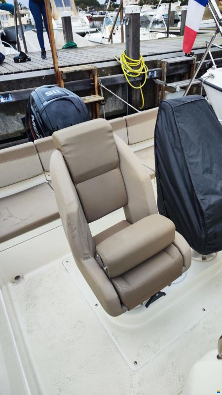 Quicksilver 555 OPEN