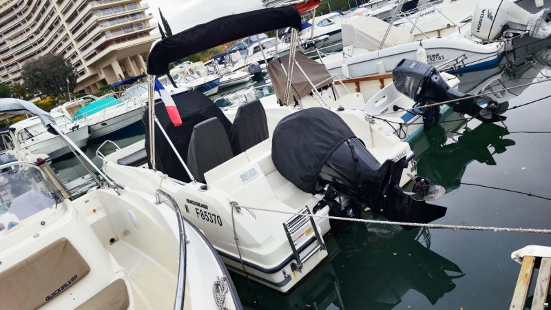 Quicksilver 555 OPEN