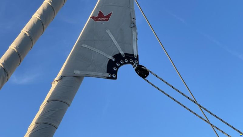 Hanse 548