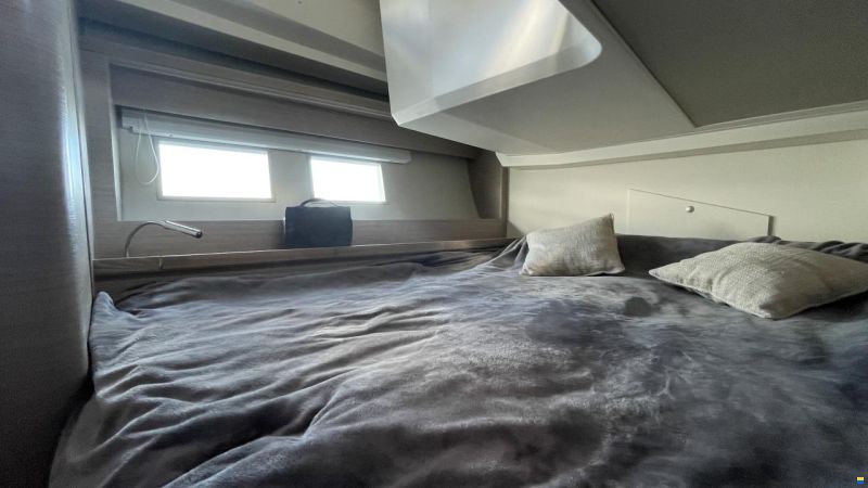 Hanse 548