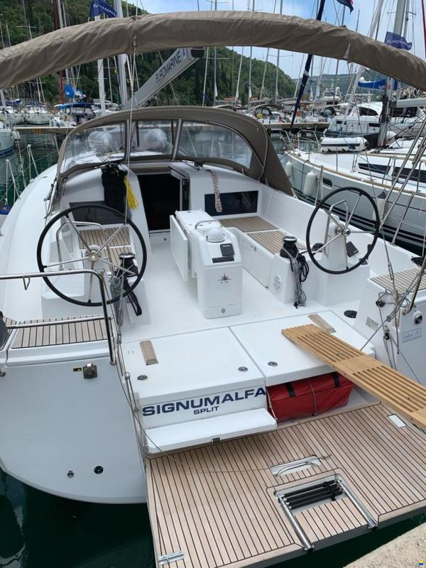 Jeanneau 440