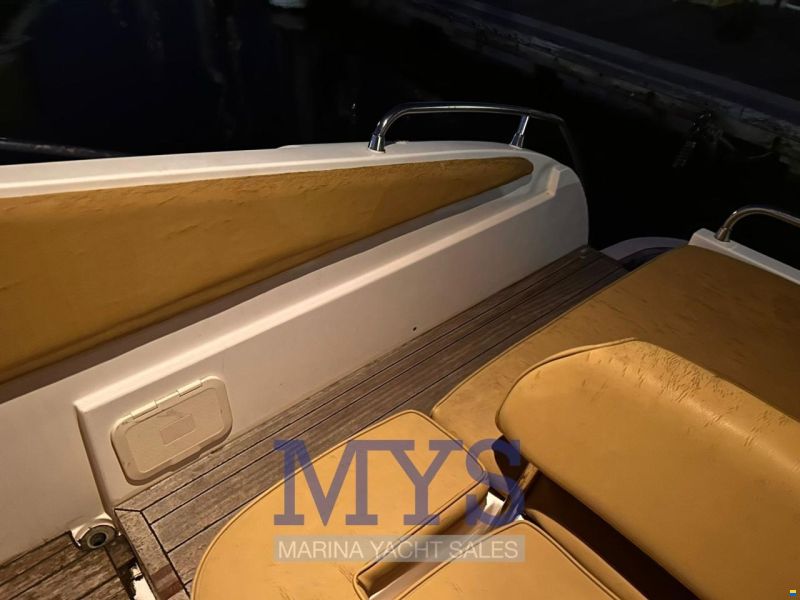 Manò 24,50 Cabin