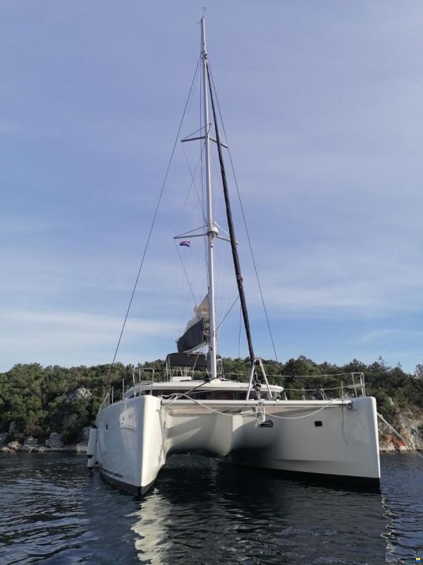 Lagoon 450 F  ( 2019 REFIT)