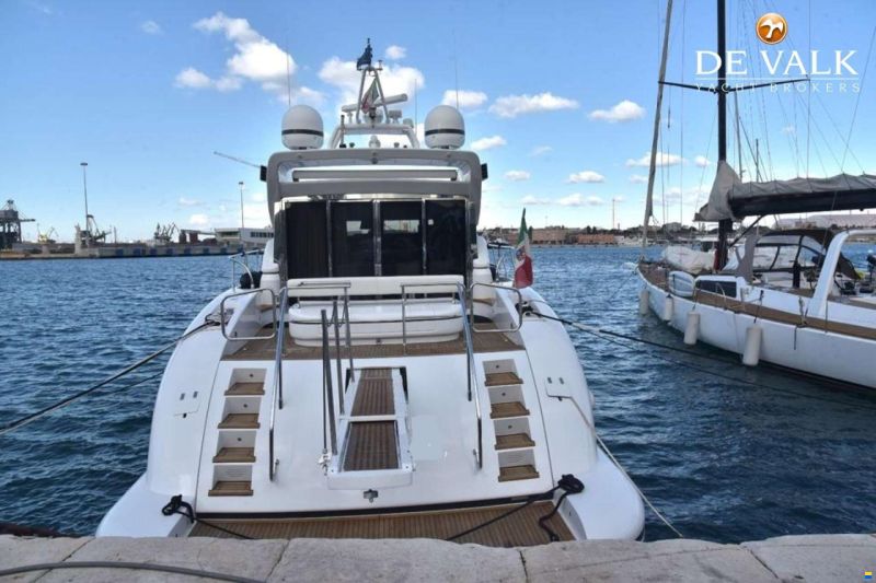 Mangusta 72