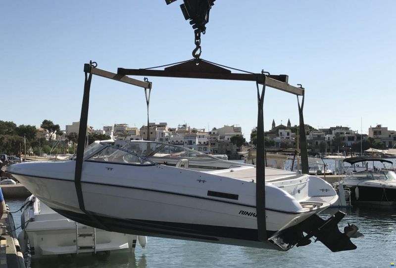 Rinker Captiva 209 Bowrider