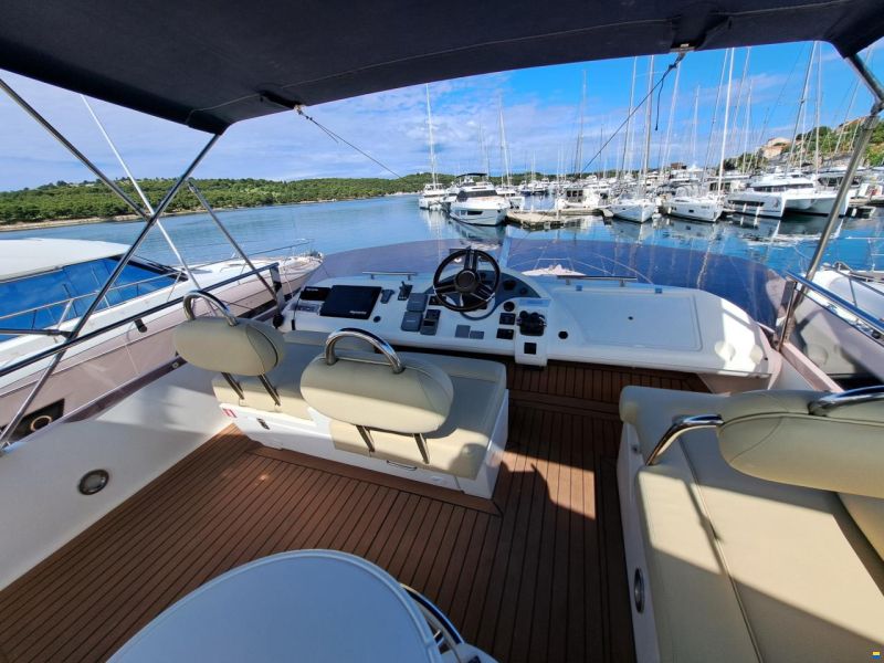Fairline Phantom 50