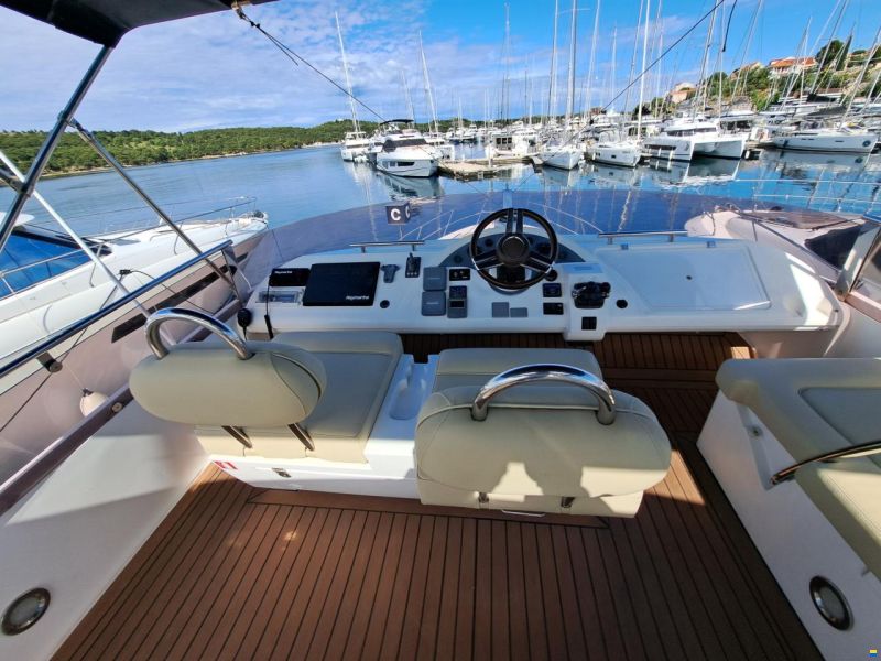 Fairline Phantom 50