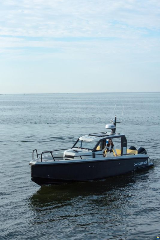 XO Boats DFNDR 9