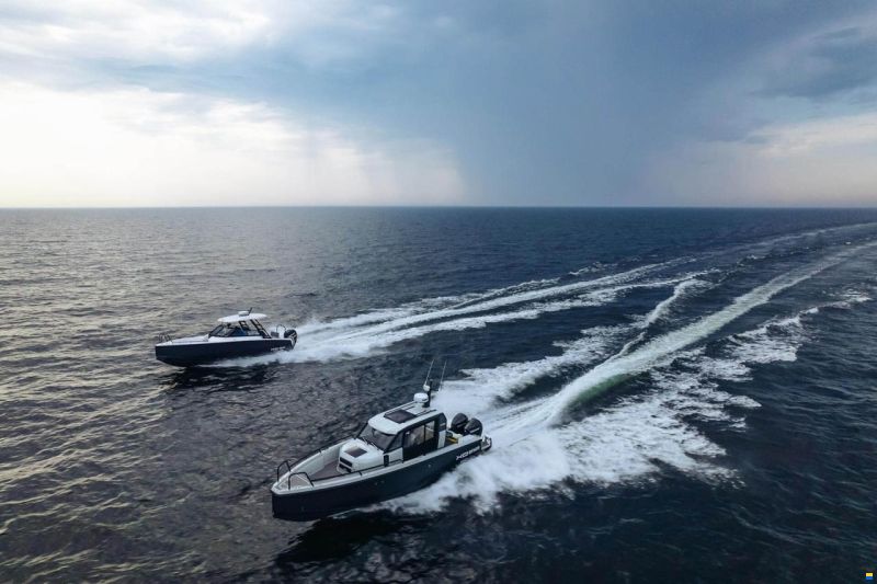 XO Boats DFNDR 9