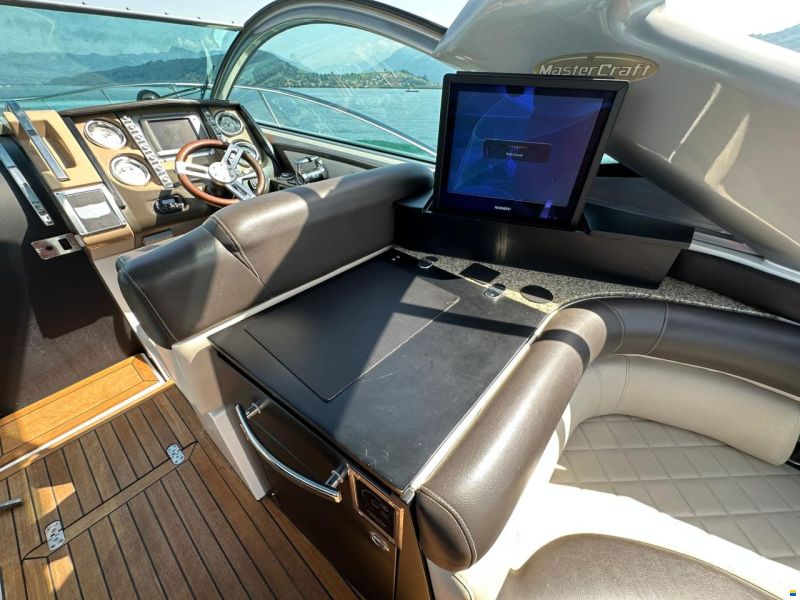 MasterCraft C300