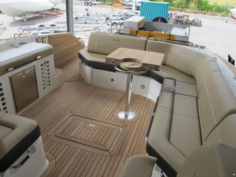 Sea Ray 400 SLX