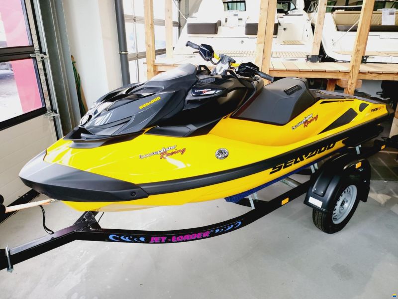 Sea-Doo RXP - X RS 300