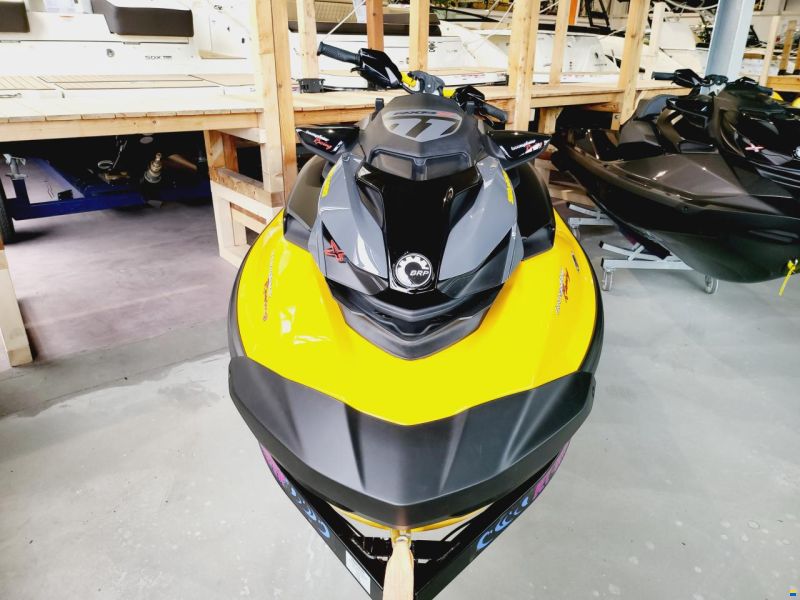Sea-Doo RXP - X RS 300