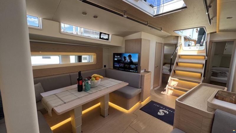 Beneteau Oceanis Yacht 54