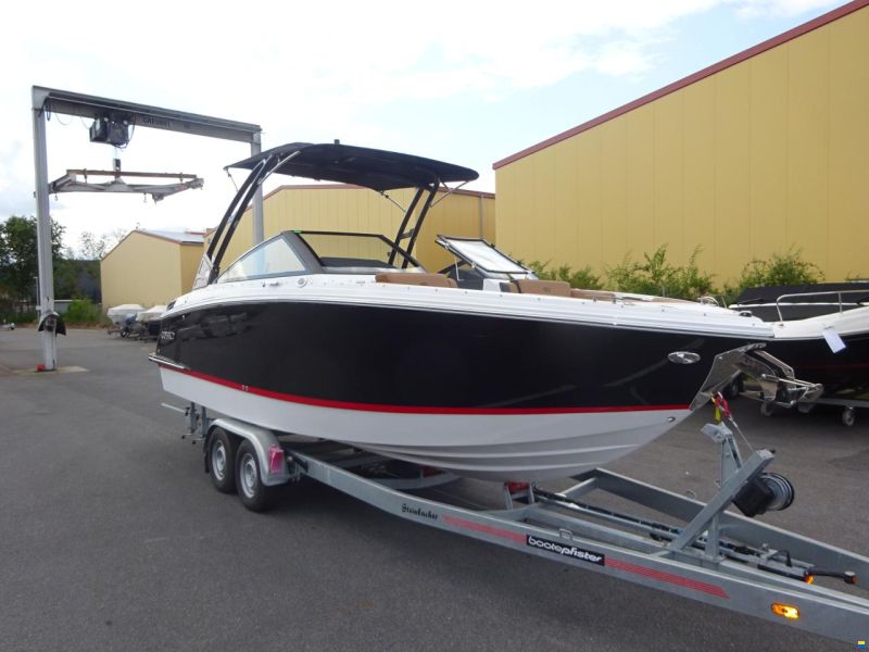 Cobalt R6 -frei Gardasee-