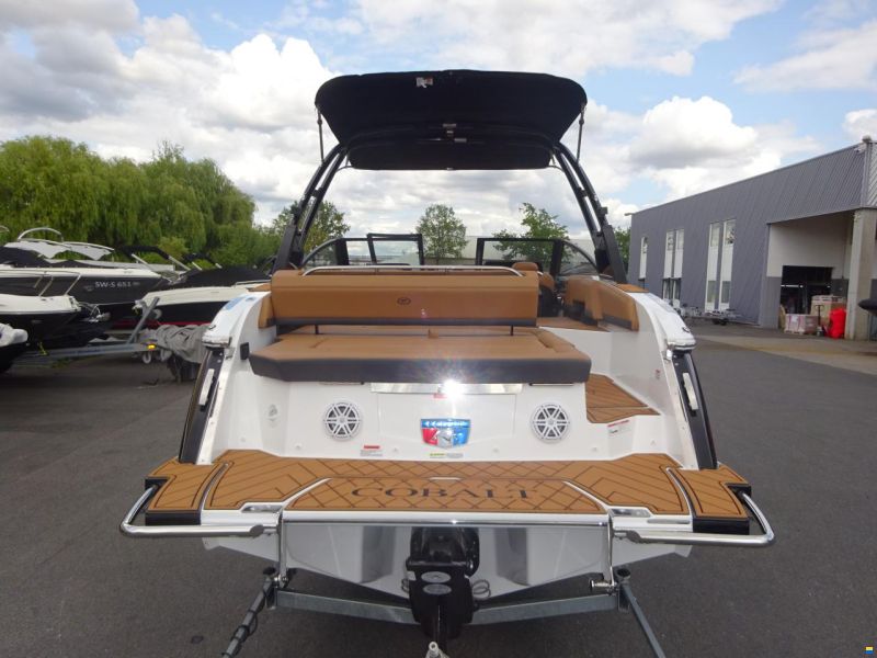 Cobalt R6 -frei Gardasee-