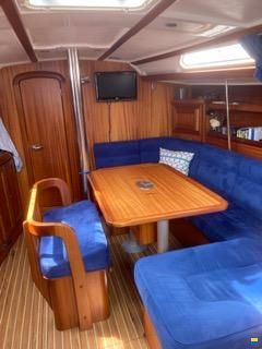 Dufour 38 Classic