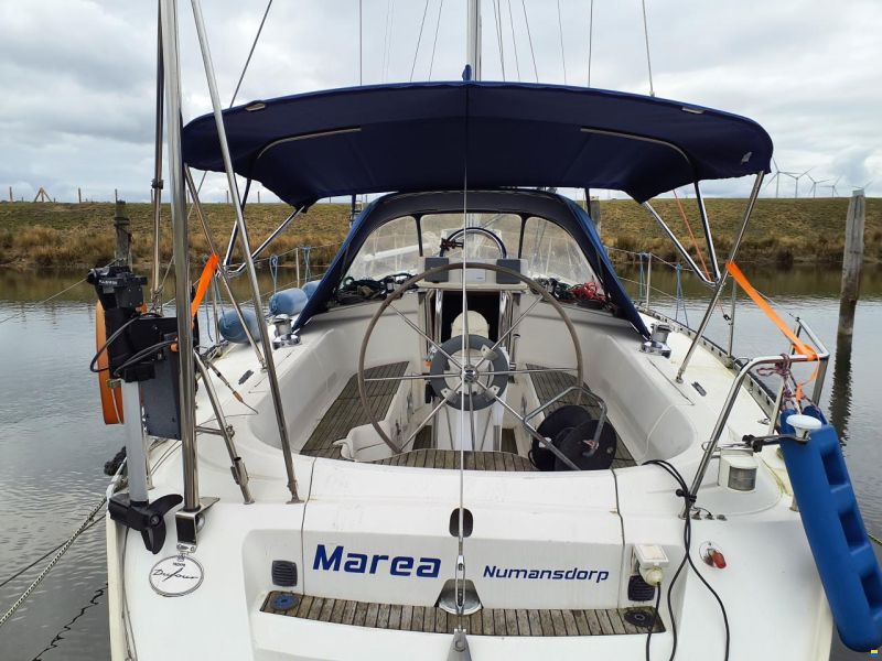 Dufour 38 Classic