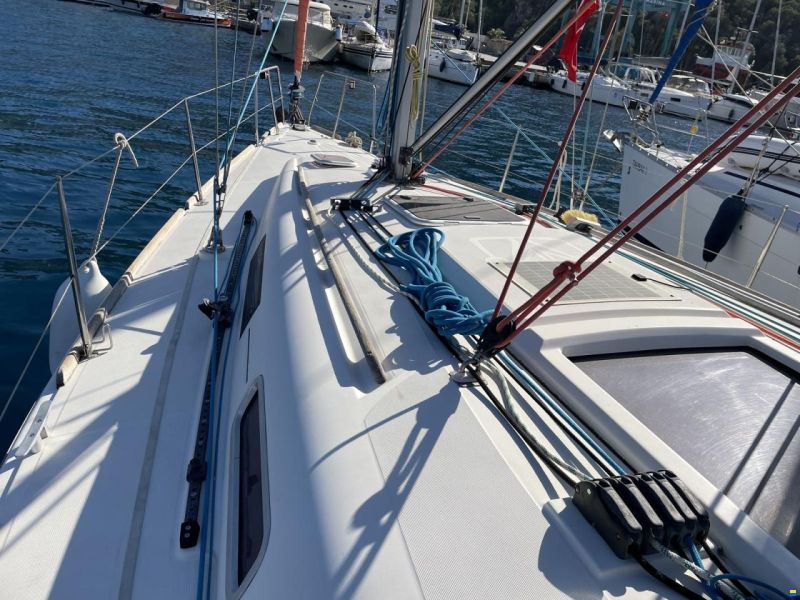 Dufour 34 Performance