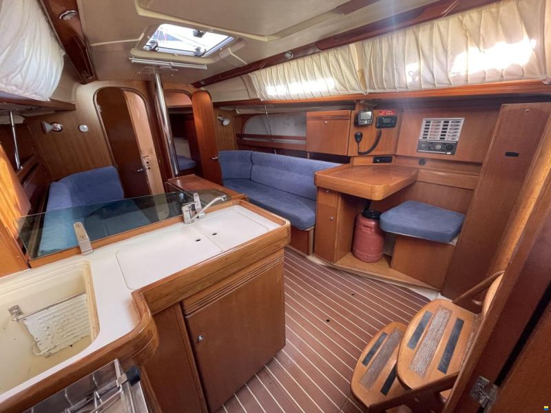 Dufour 34 Performance