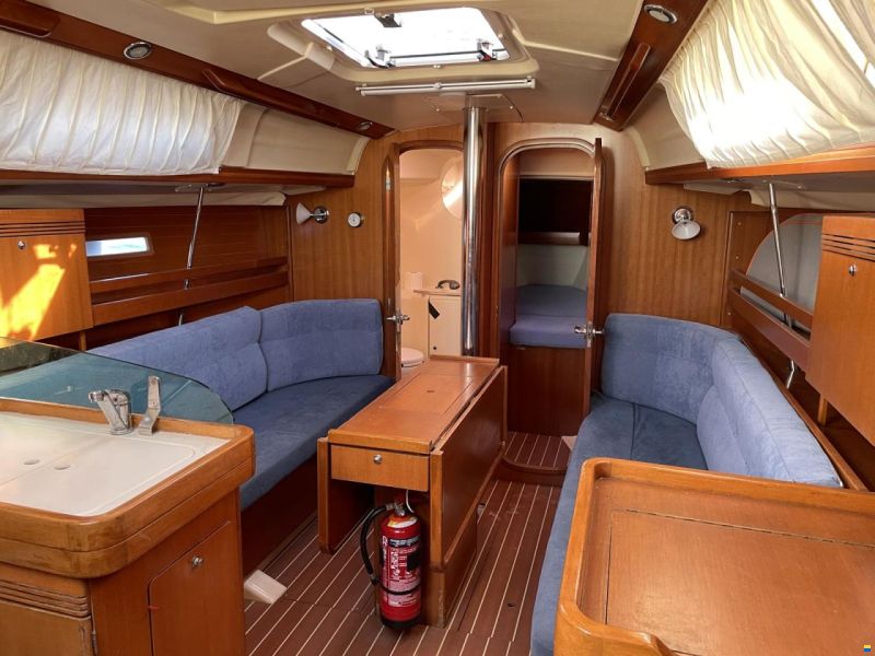 Dufour 34 Performance