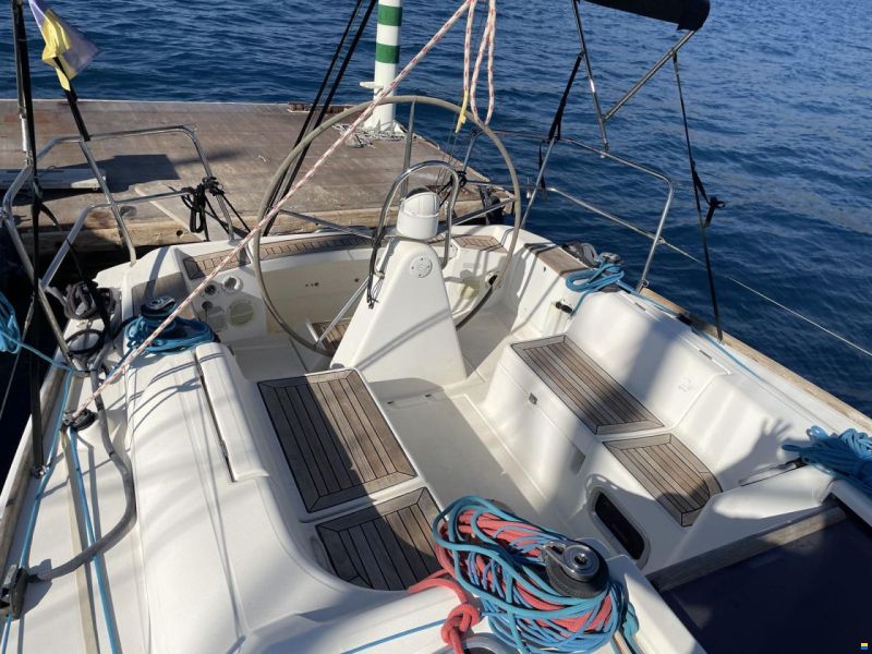 Dufour 34 Performance