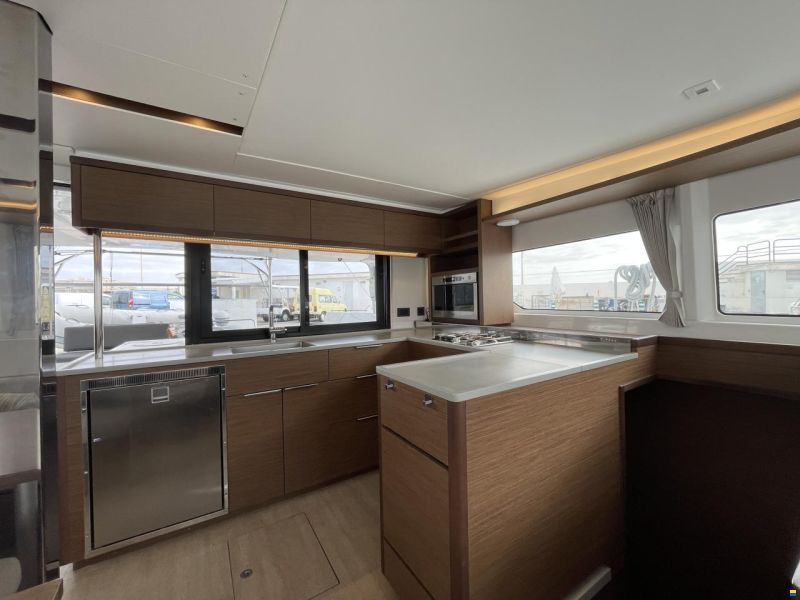 Lagoon 46