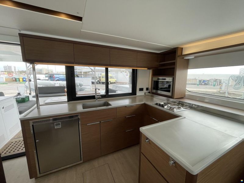 Lagoon 46