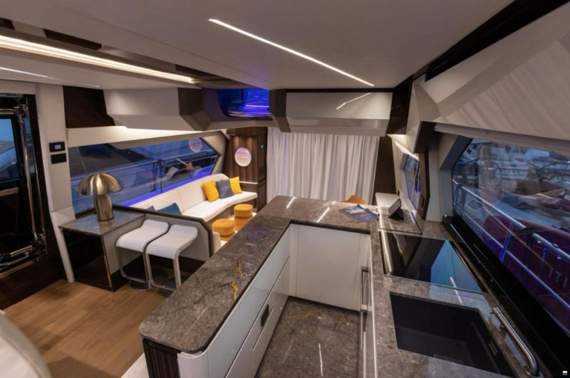 AICON Yachts 66