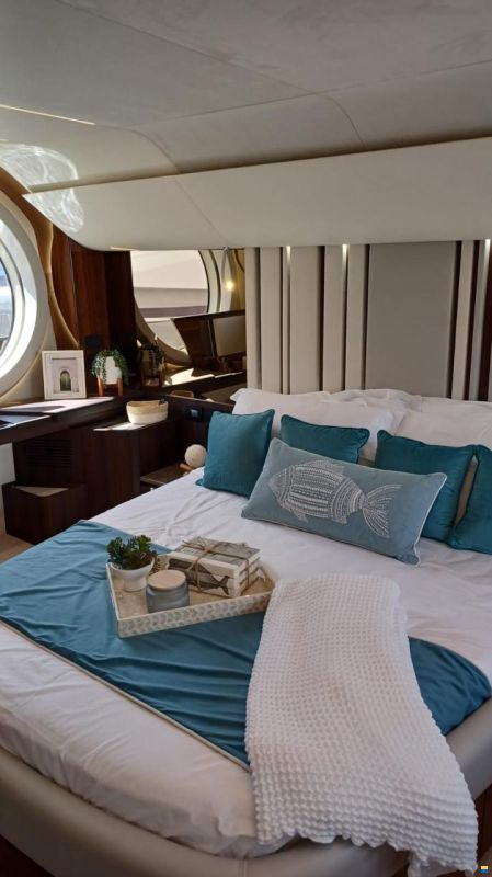 AICON Yachts 66