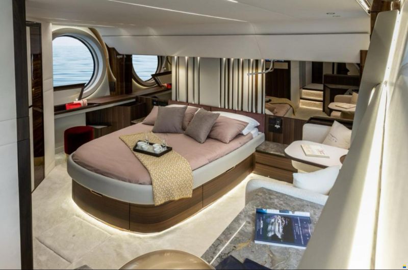 AICON Yachts 66