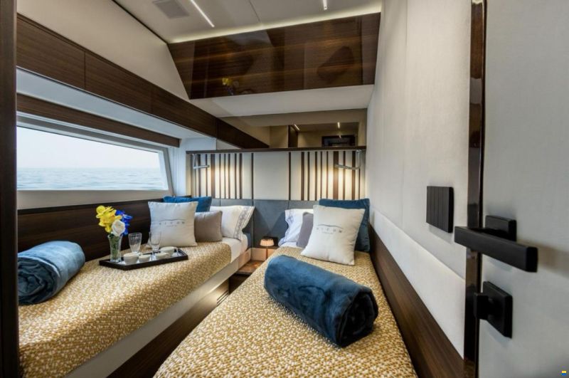 AICON Yachts 66