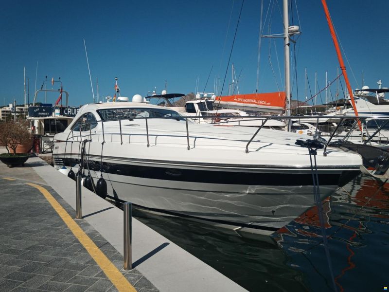 Pershing 54