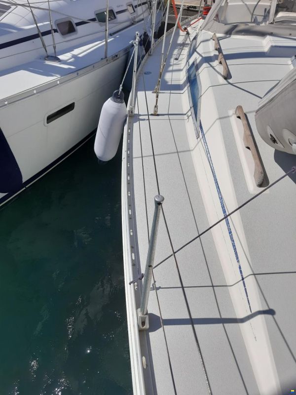 Marine Projects Moody 346 CC