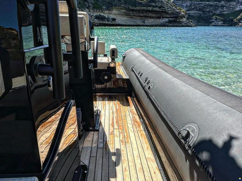 SeaWater Phantom 230