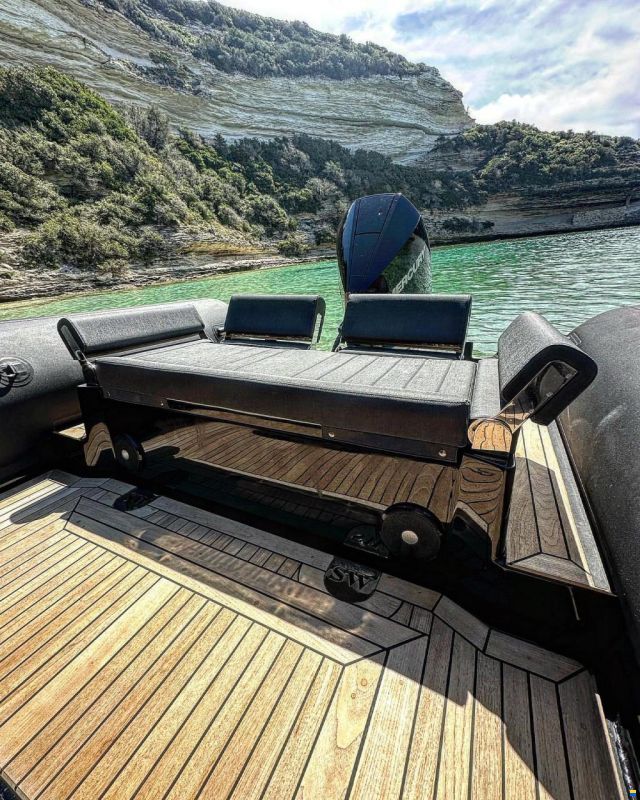 SeaWater Phantom 260