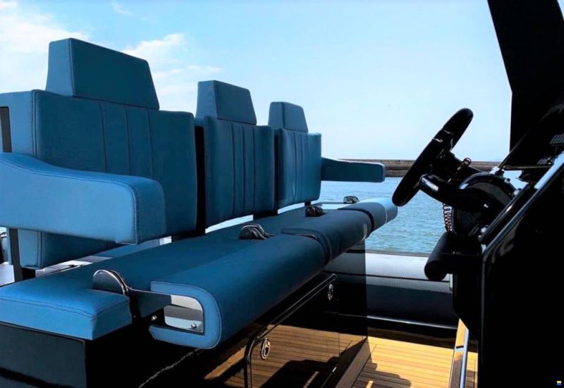 SeaWater Phantom 400