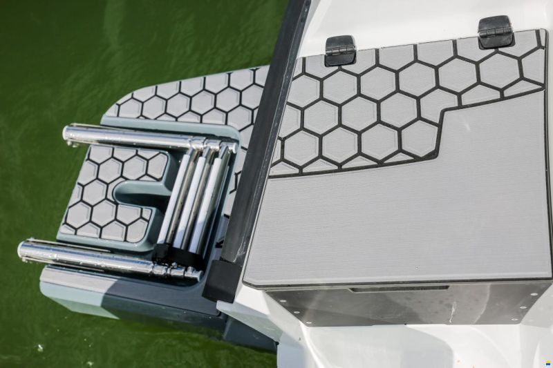 Coaster 515BR